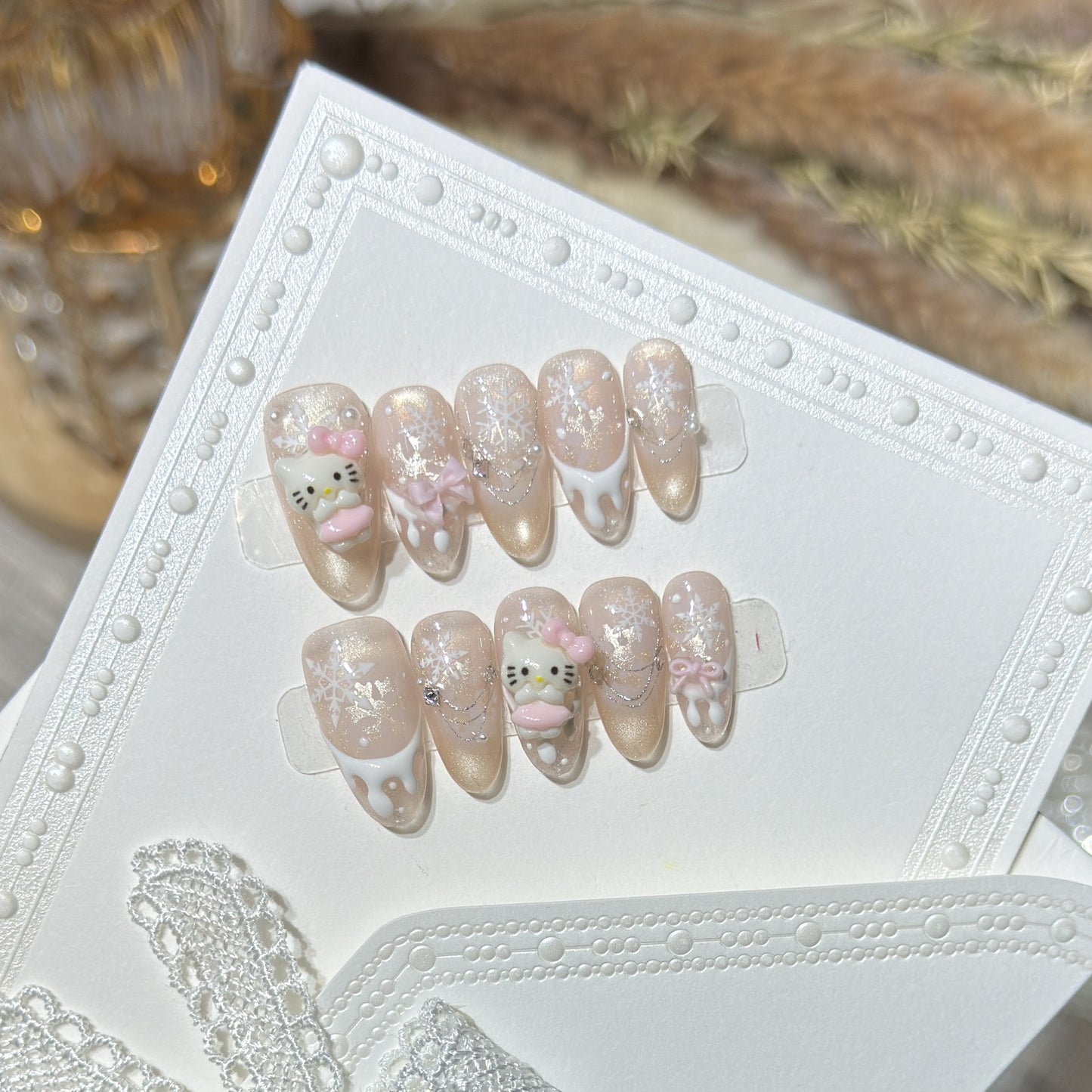 Dekoratives thematisches Press-On-Nagelkunst-Set Brehn