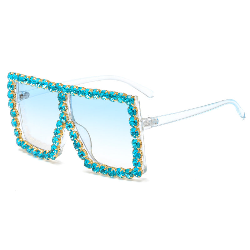 Damen auffällige quadratische Sonnenbrille mit funkelnden Applikationen Brehn