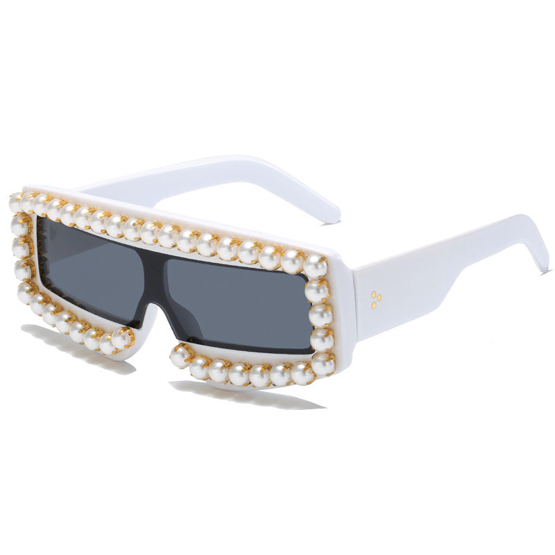 Damen modische Sonnenbrille mit Perlen-Applikationen Brehn