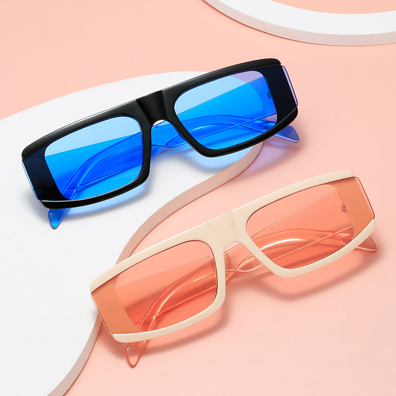 Damen modische Sonnenbrille mit futuristischem Design und transparenten Rahmen Brehn