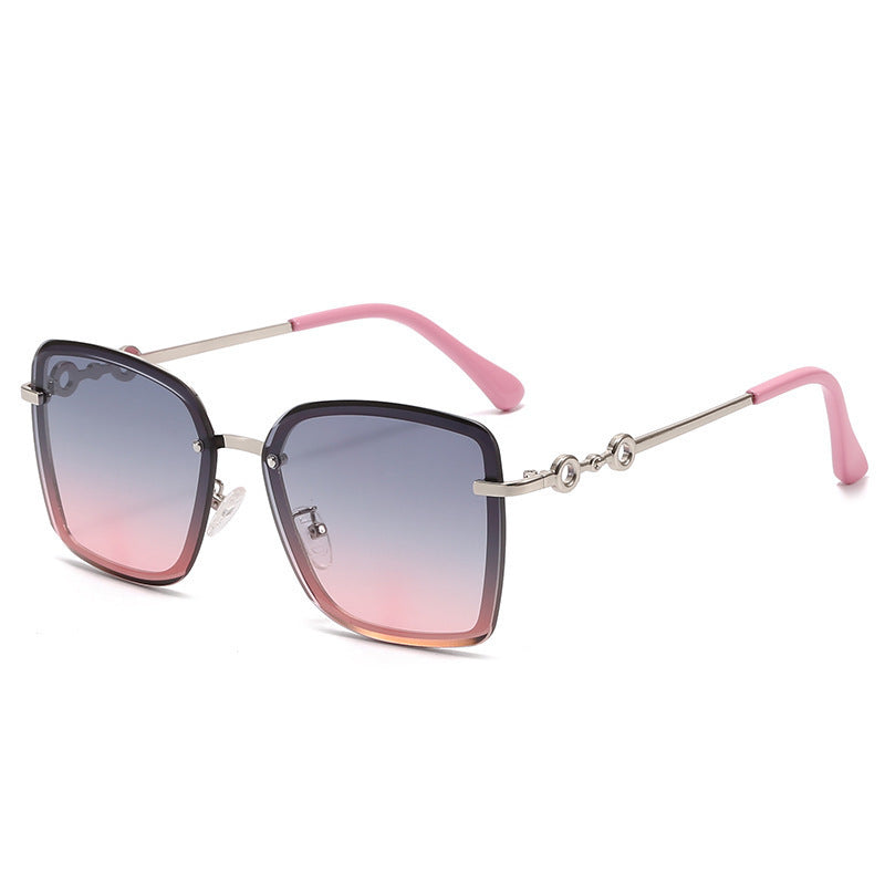 Damen quadratische Sonnenbrille mit verspiegelten Gläsern und elegantem Detail Brehn