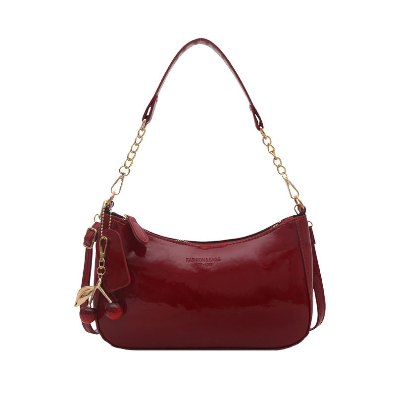 Glänzende lackierte Leder Crossbody-Handtasche