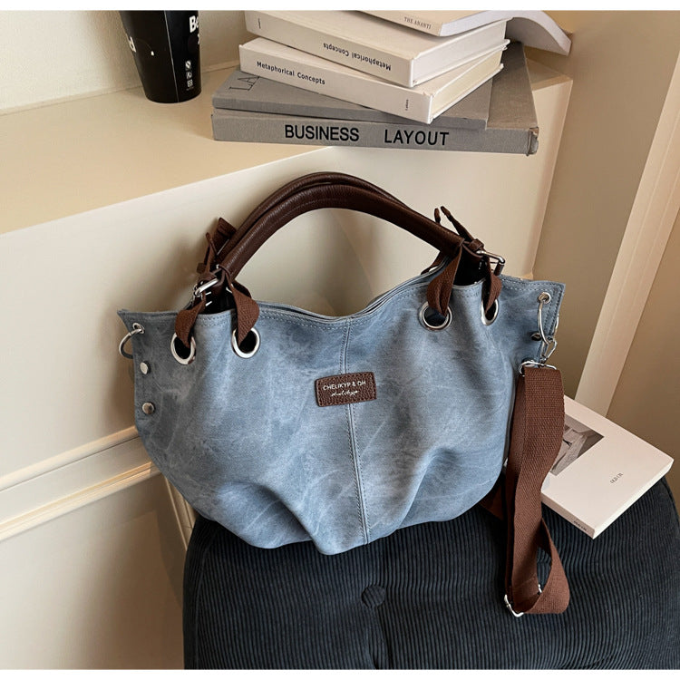 Alltagshandtasche Mit Innovativem Tragesystem Brehn