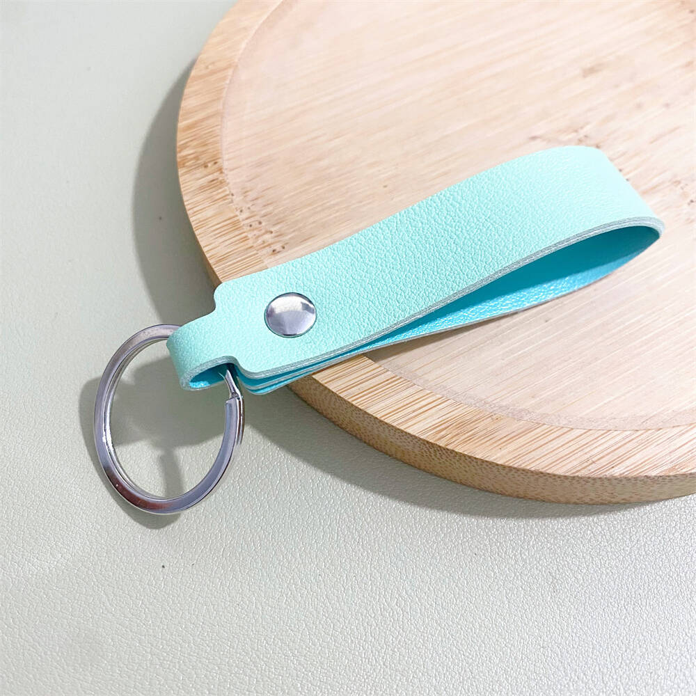 Stylischer Leder-Schlüsselanhänger Brehn