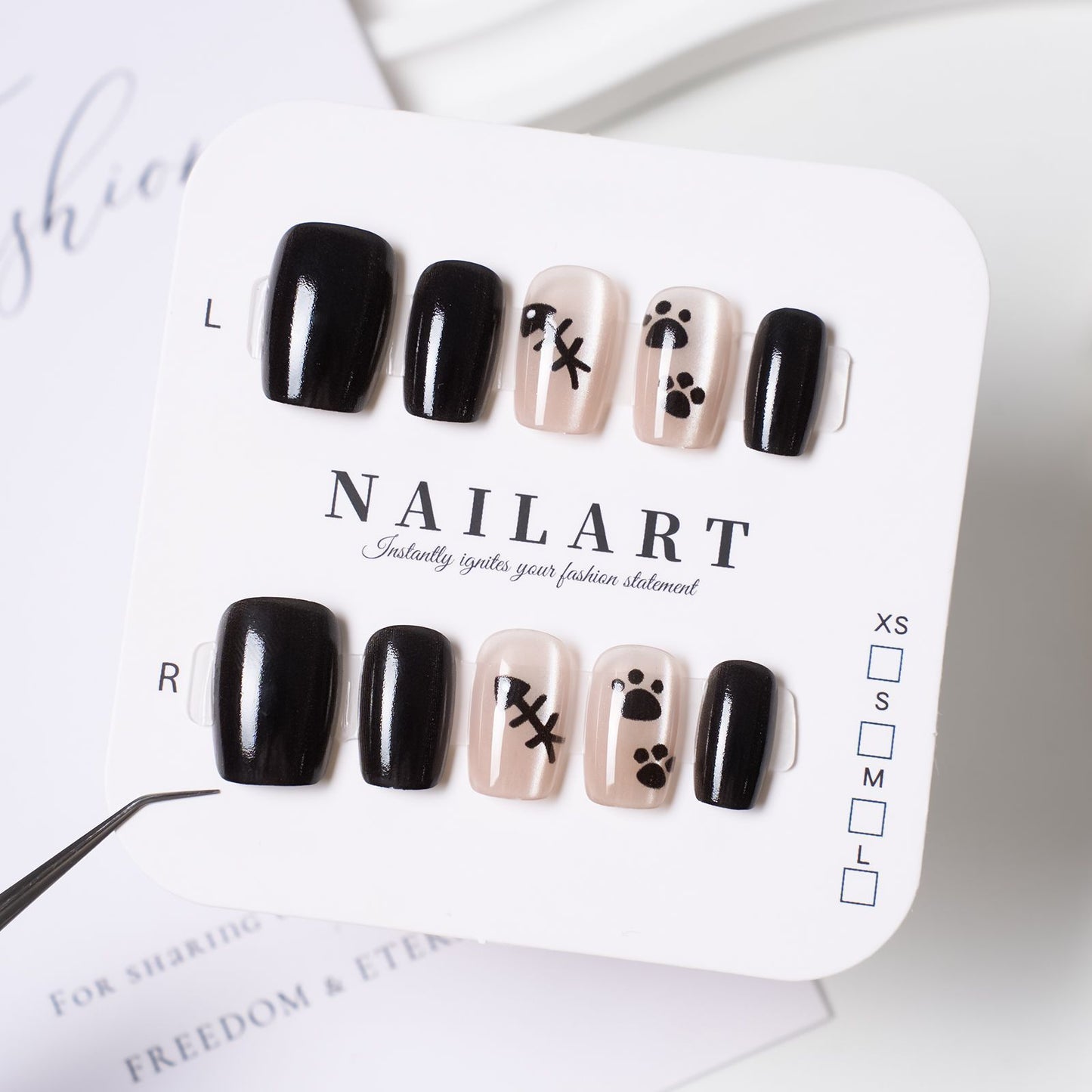 Süßes Künstlerisches Press-On Nagelset Brehn