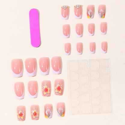 Elegante Florale Französische Spitze Nagelkunst Brehn