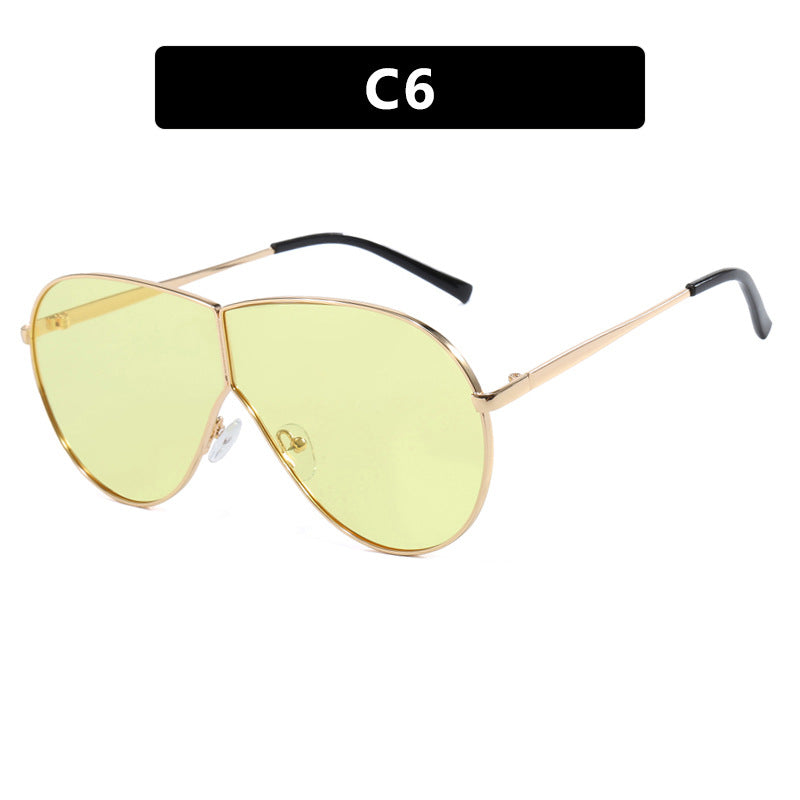 Damen Pilotensonnenbrille mit elegantem goldenen Rahmen und blauen Gläsern Brehn