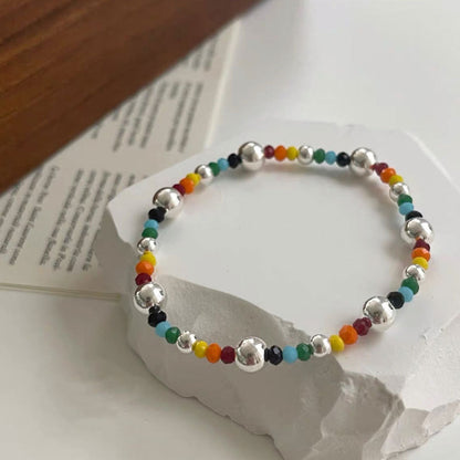 Farbige Charm Perlenarmband Brehn