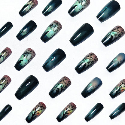Künstlerische Nachtszene Nagelkunst Brehn