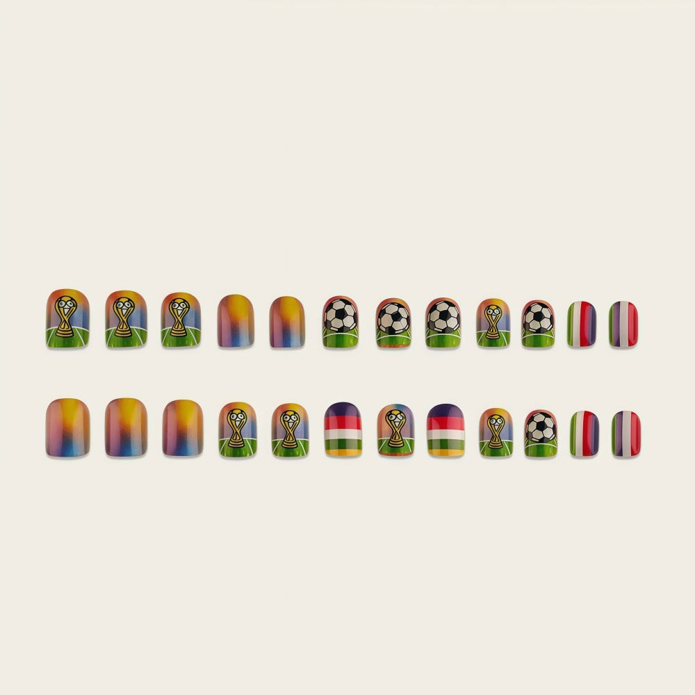 Sportliche Fußball-Nagelkunst Brehn