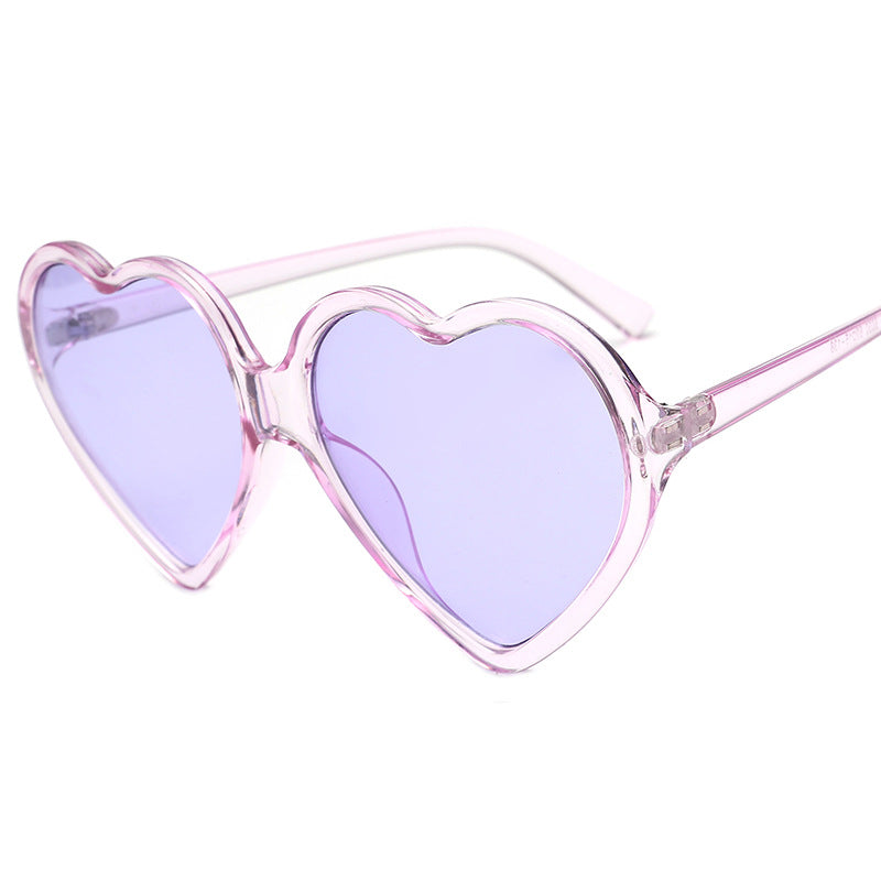 Damen Herzförmige Sonnenbrille mit stylishem Rahmen Brehn