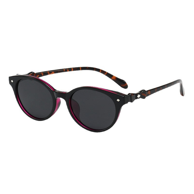 Damen Retro-inspirierte Sonnenbrille mit geschütztem UV-Filter und robustem Rahmen Brehn