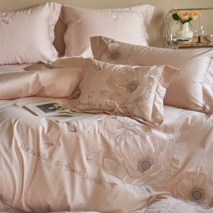Satin-Bettwäsche-Garnitur mit floraler Relief-Stickerei und samtigem Glanz Brehn
