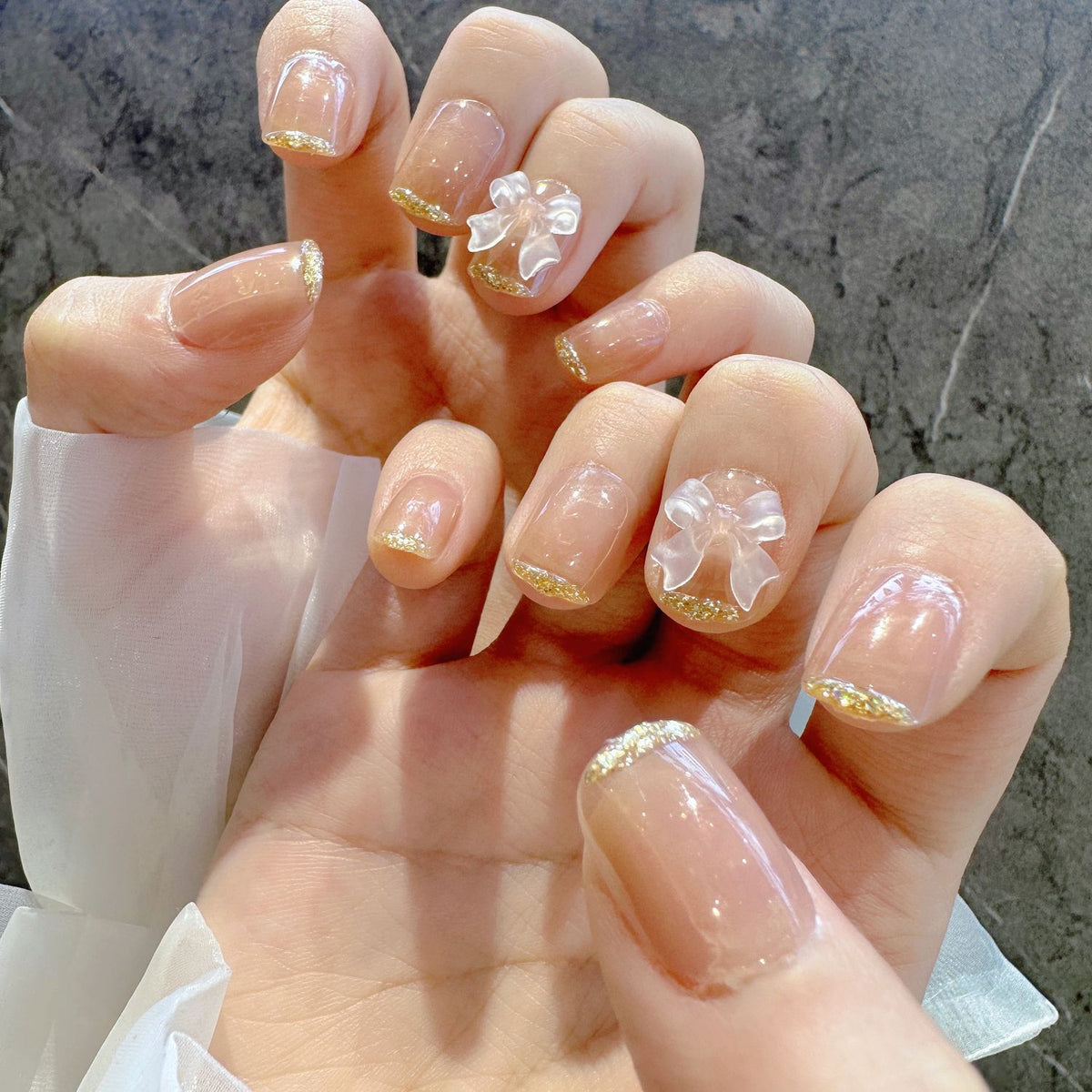 Elegantes Glitzerndes Press-On Nagelset Brehn