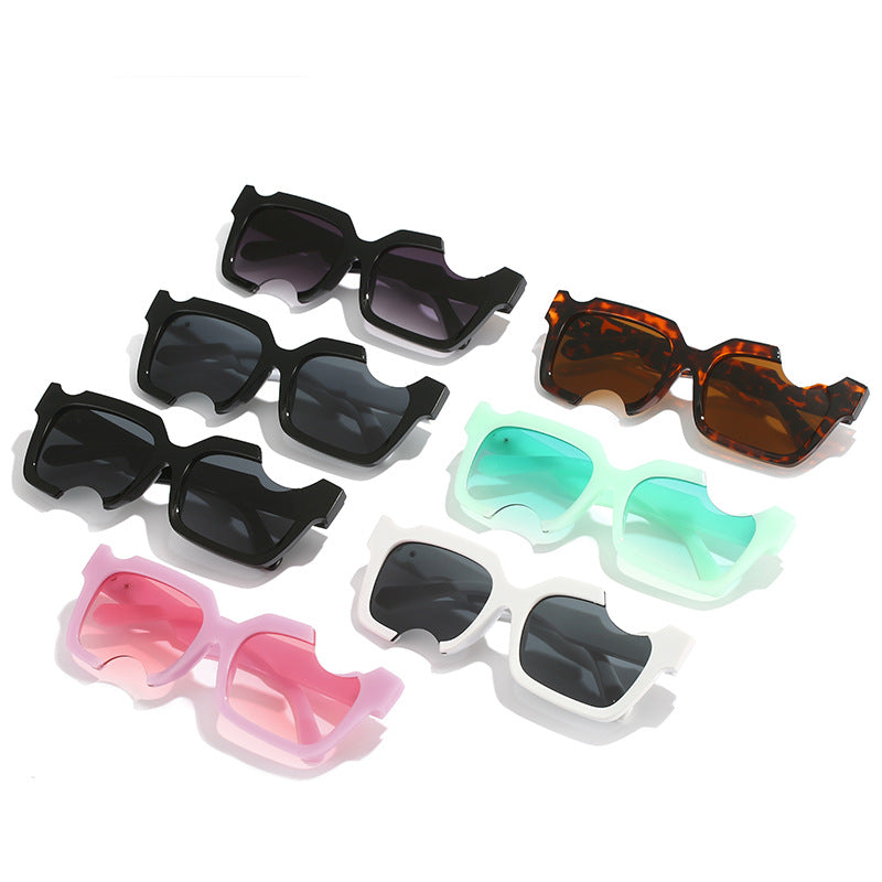 Damen moderne, geometrische Sonnenbrille mit außergewöhnlichem Rahmen Brehn