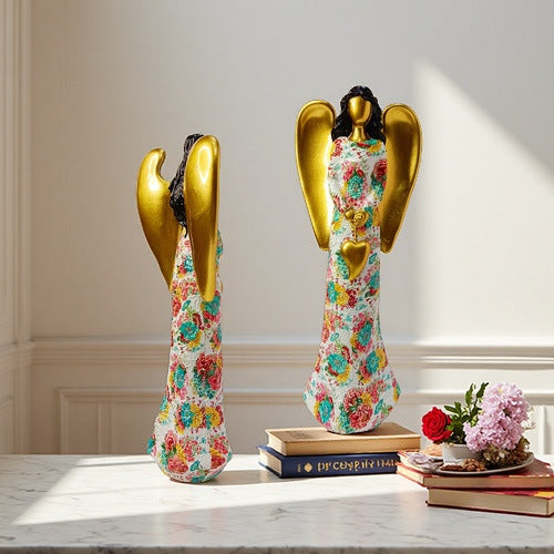 Engel Statue mit Blumenmuster Brehn