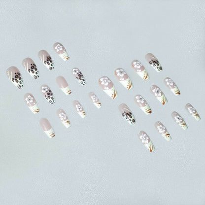 Künstlerisches Blumen- und Tiermotiv-Nagelkunst-Set