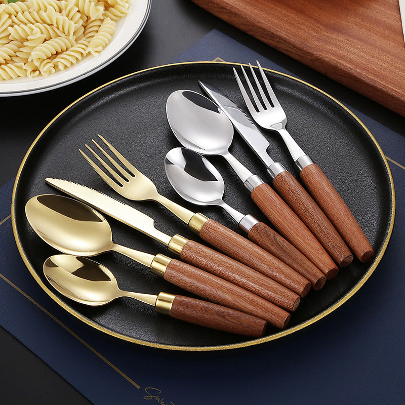 Eleganter Dessertlöffel mit Ergonomischem Holzgriff Brehn