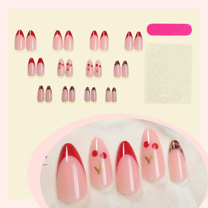 Kunstnagelset mit fruchtigem Kirsch-Design und elegantem Farbverlauf Brehn