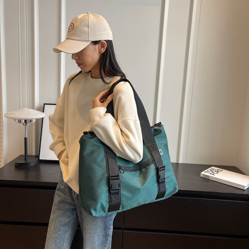 Geräumige Sport-Duffel-Tasche mit Ergonomischen Tragegriffen und Wasserabweisendem Material Brehn