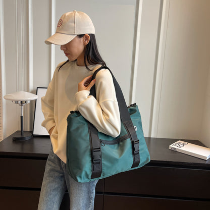 Geräumige Sport-Duffel-Tasche mit Ergonomischen Tragegriffen und Wasserabweisendem Material Brehn