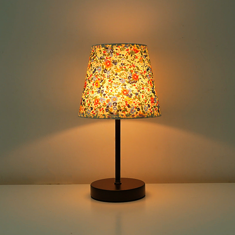 Moderne dekorative Säulenvase
