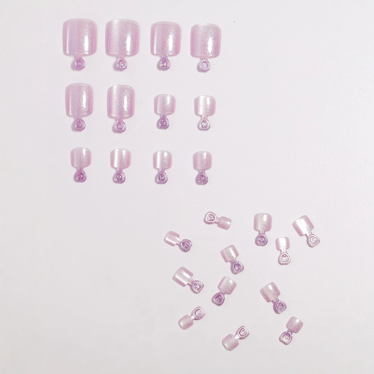 Glimmering Press-On Nail Set Brehn
