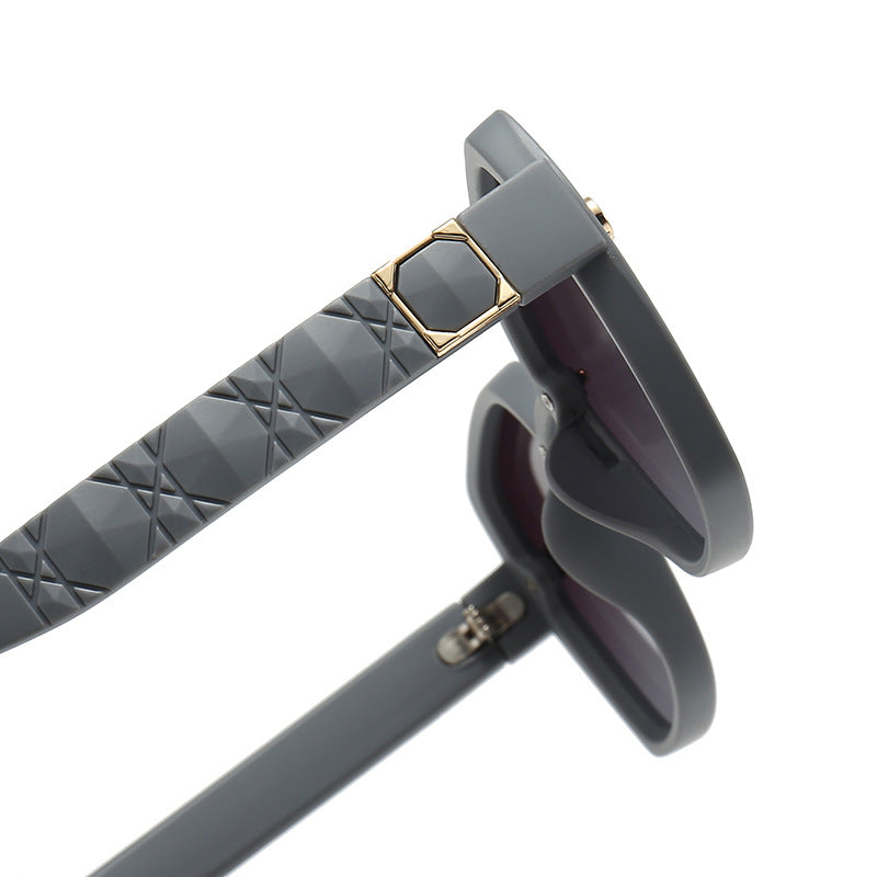 Damen Sonnenbrille mit stilvollem, quadratischem Rahmen und eleganten Details Brehn