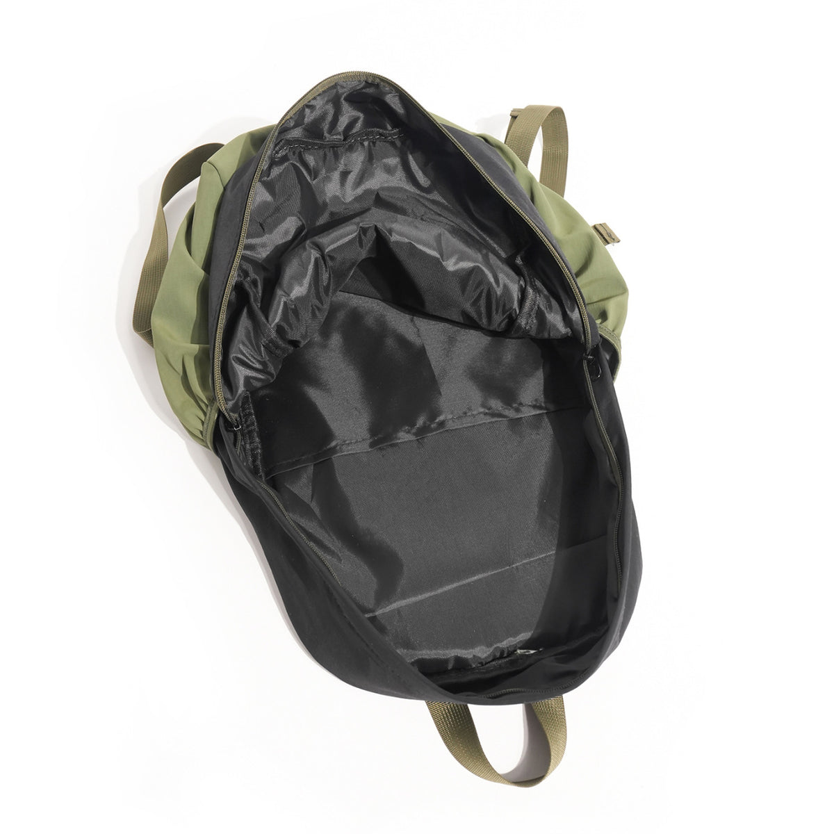 Abenteuerbereite Mehrfachfächer-Rucksack