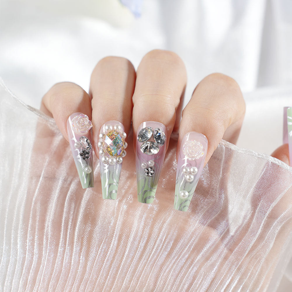 Premium Dekorative Press-On Nagelkunst Set Brehn