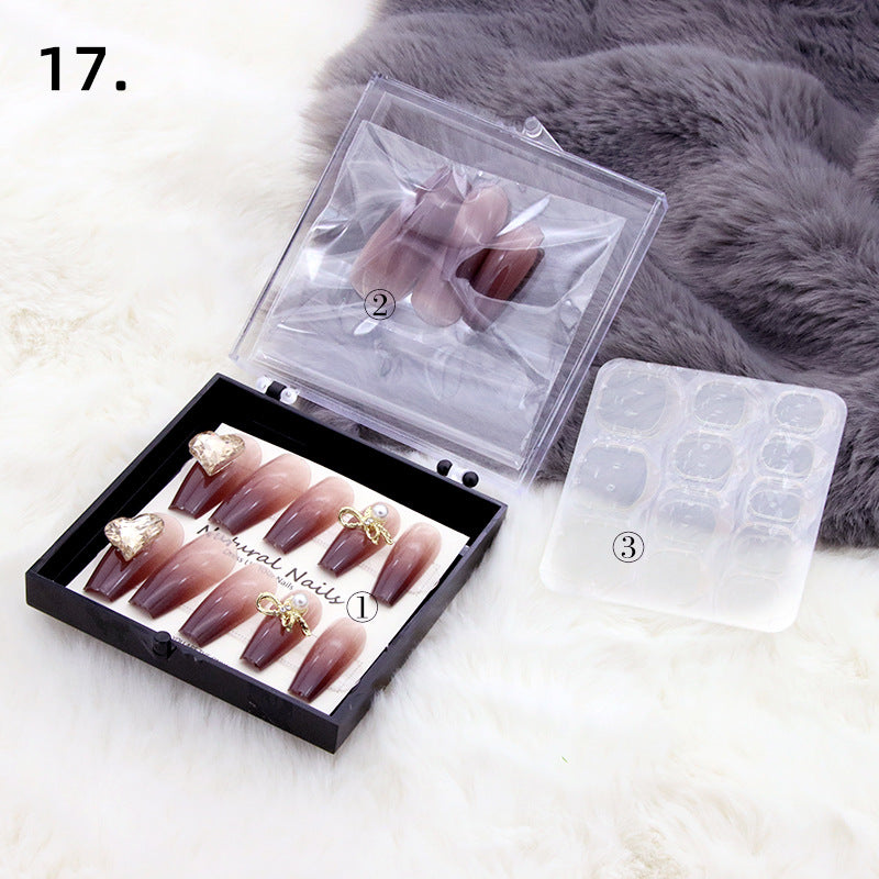 Elegantes vorgefertigtes Drucknagel-Set Brehn