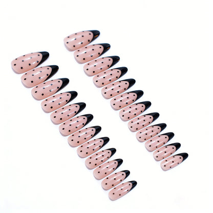 Dekorative Stiletto Nagelkunst Design Brehn