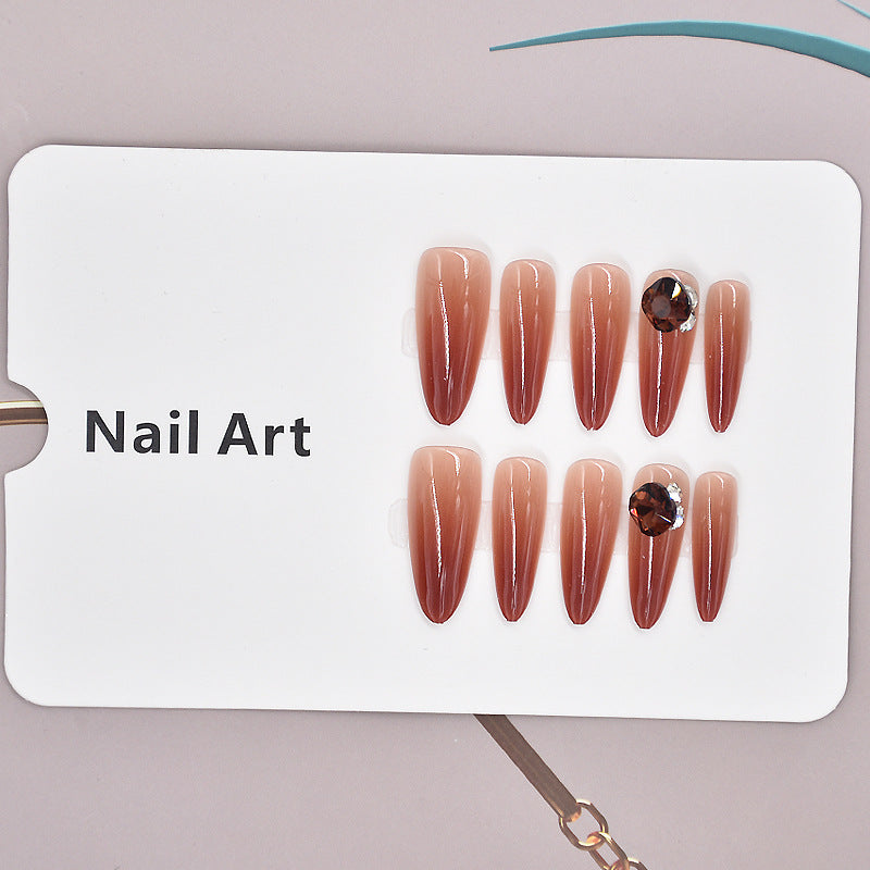 Elegantes Press-On Nagelkunst-Set Brehn