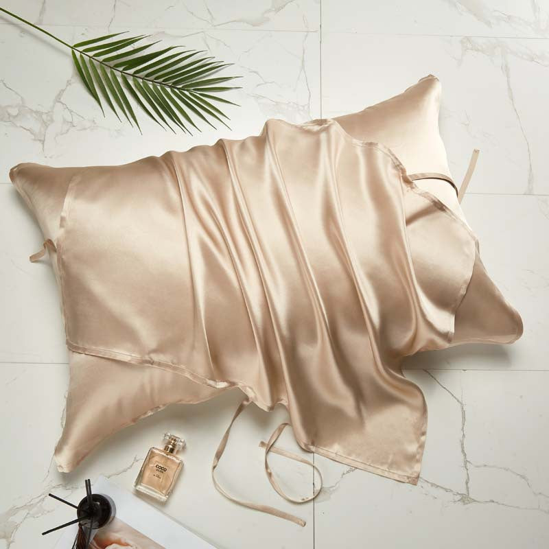 Damen seidiger Kissenbezug mit elegantem Design Brehn