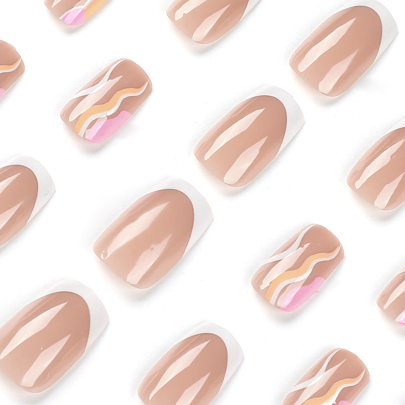 Kunstvolle Nagelkunst mit modernen Farbverläufen und kreativen Designs Brehn