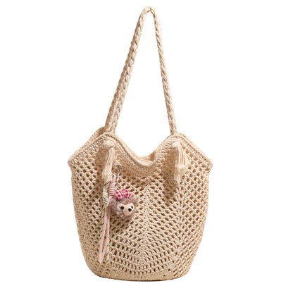 Geflochtene Strohtasche für den Strand