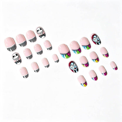 Künstlerisches von Halloween inspiriertes Nagelkunstset