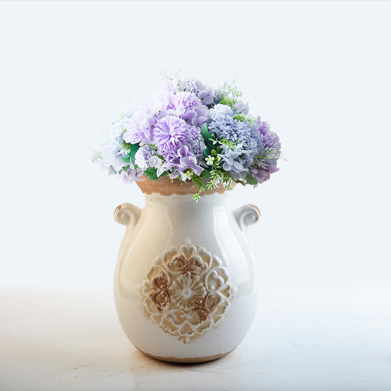Elegante Keramikvase mit Ziermuster Brehn