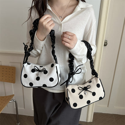 Lässige Polka-Dots-Handtasche
