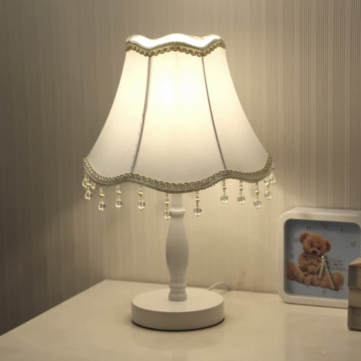 Vintage Floral Shade Tischlampe