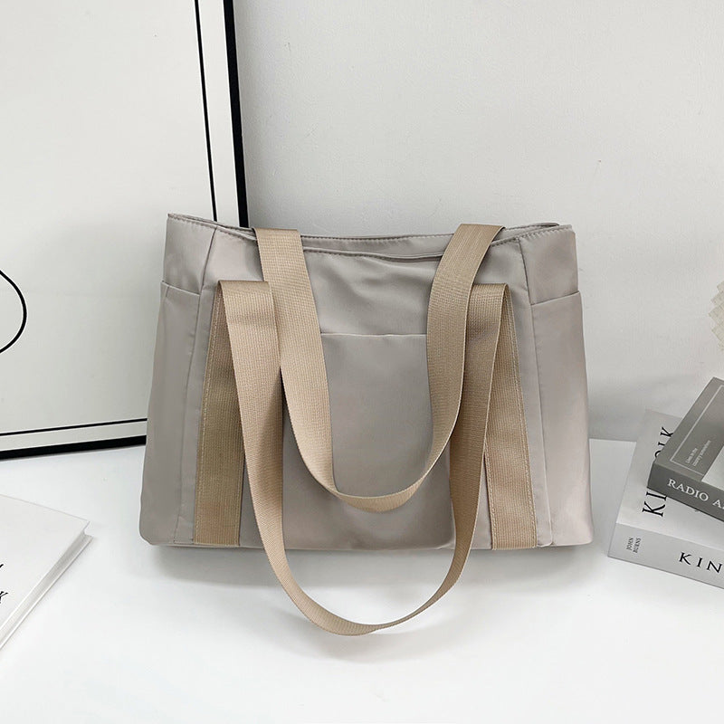 Strukturierte Everyday Tote Bag