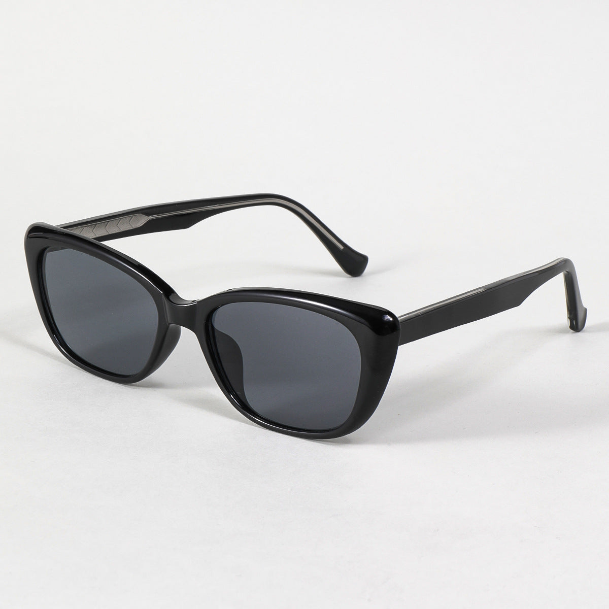 Damen elegante Sonnenbrille im trendigen Katzenaugen-Stil Brehn