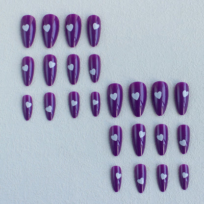 Künstlerisches Herz-Akzent Stiletto Nagelkunst Set