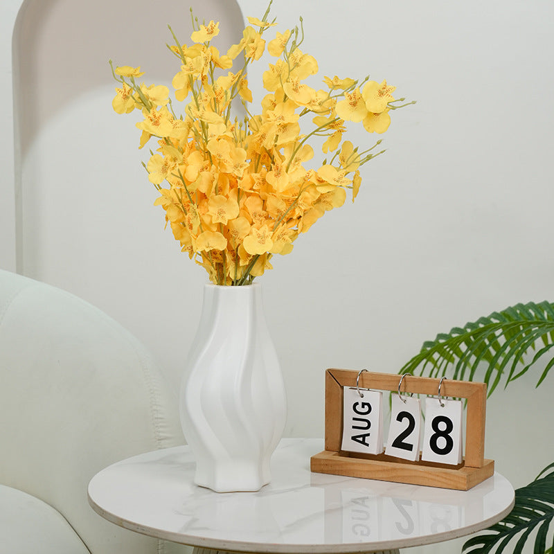 Elegante geschwungene dekorative Blumenvasen Brehn