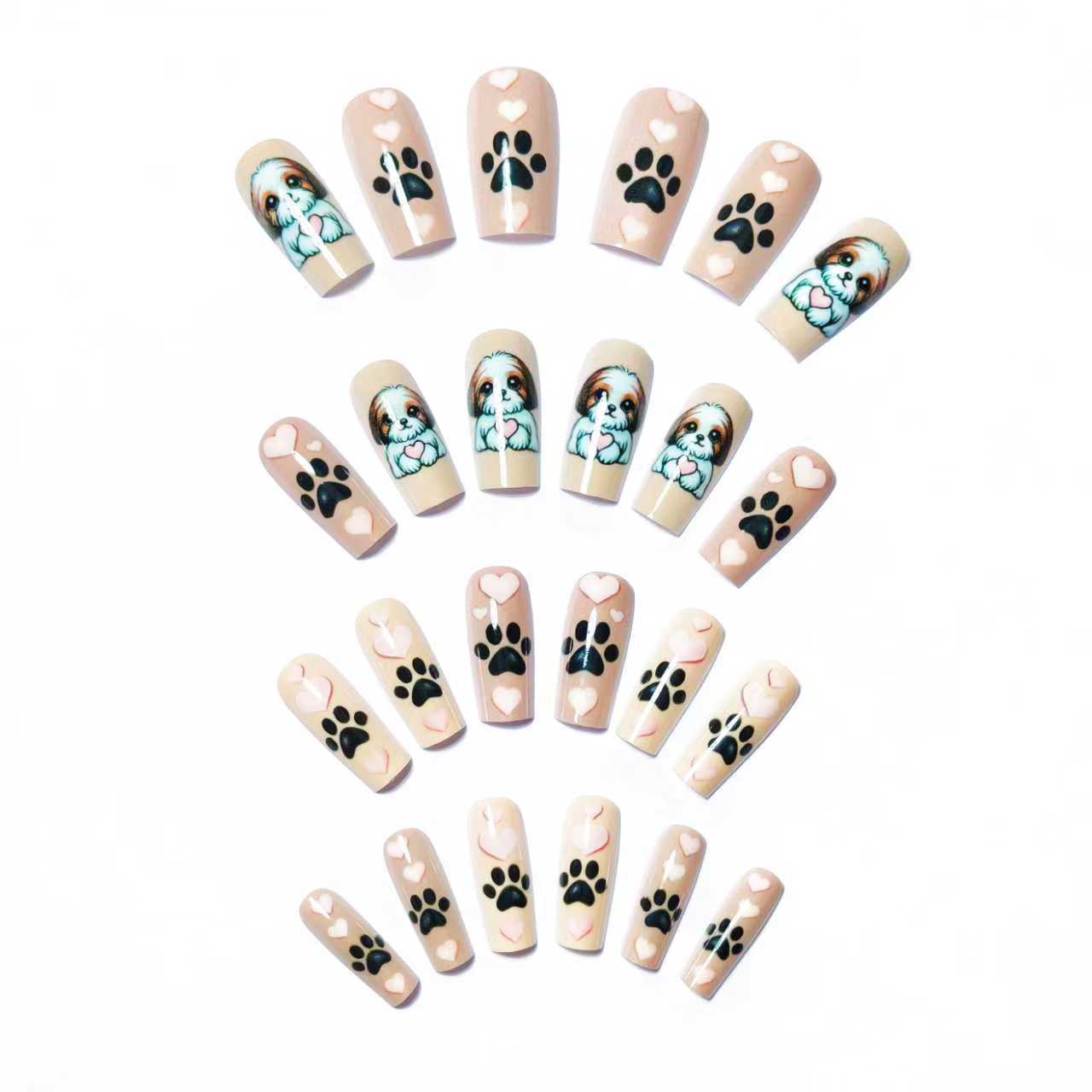 Kunstnageldesign mit Niedlichem Hundemotiv Brehn