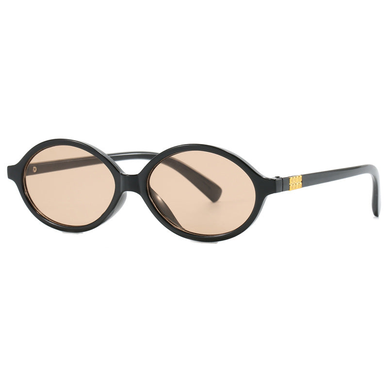 Damen modische Sonnenbrille mit ovalem Rahmen und goldenen Akzenten Brehn