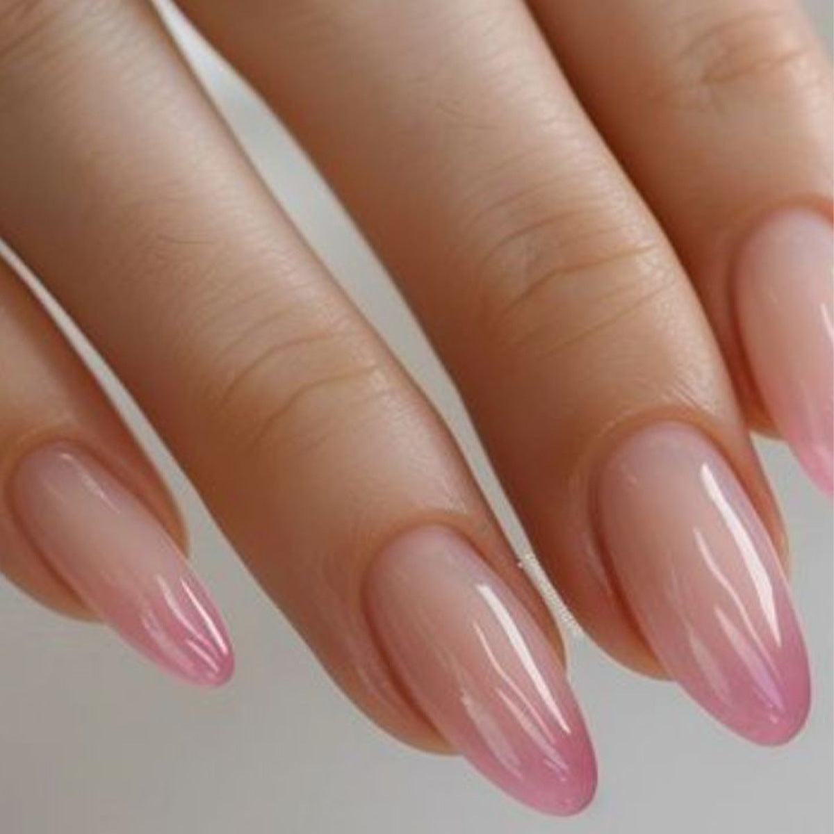 Gel-Gradient-Stiletto-Press-On-Nägel Brehn