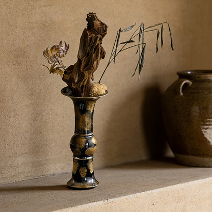 Elegante dekorative Blumenvase