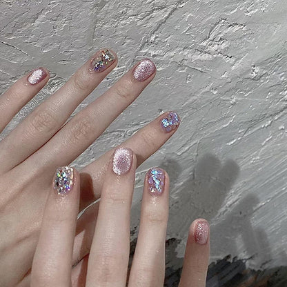 Glitzerndes Press-On Nagelset mit künstlerischem Foliendesign Brehn