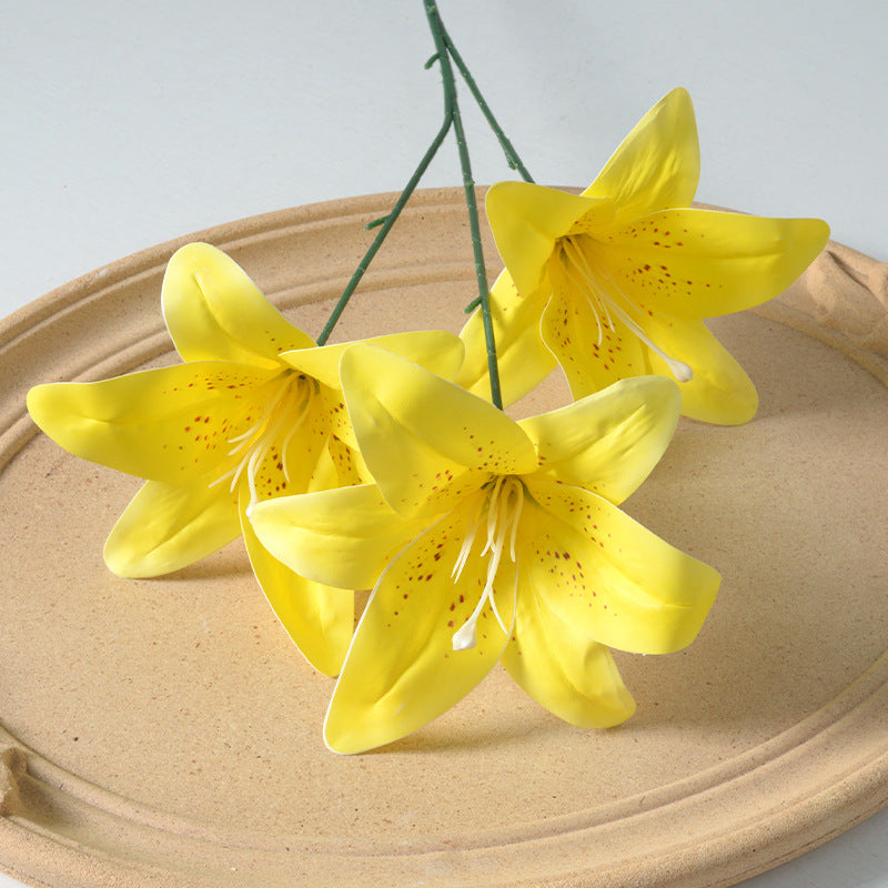 Dekorative Künstliche Lilienblumenanordnung